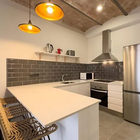 Apartment Bebarceloner Sants - 2 Bedrooms Barcelona